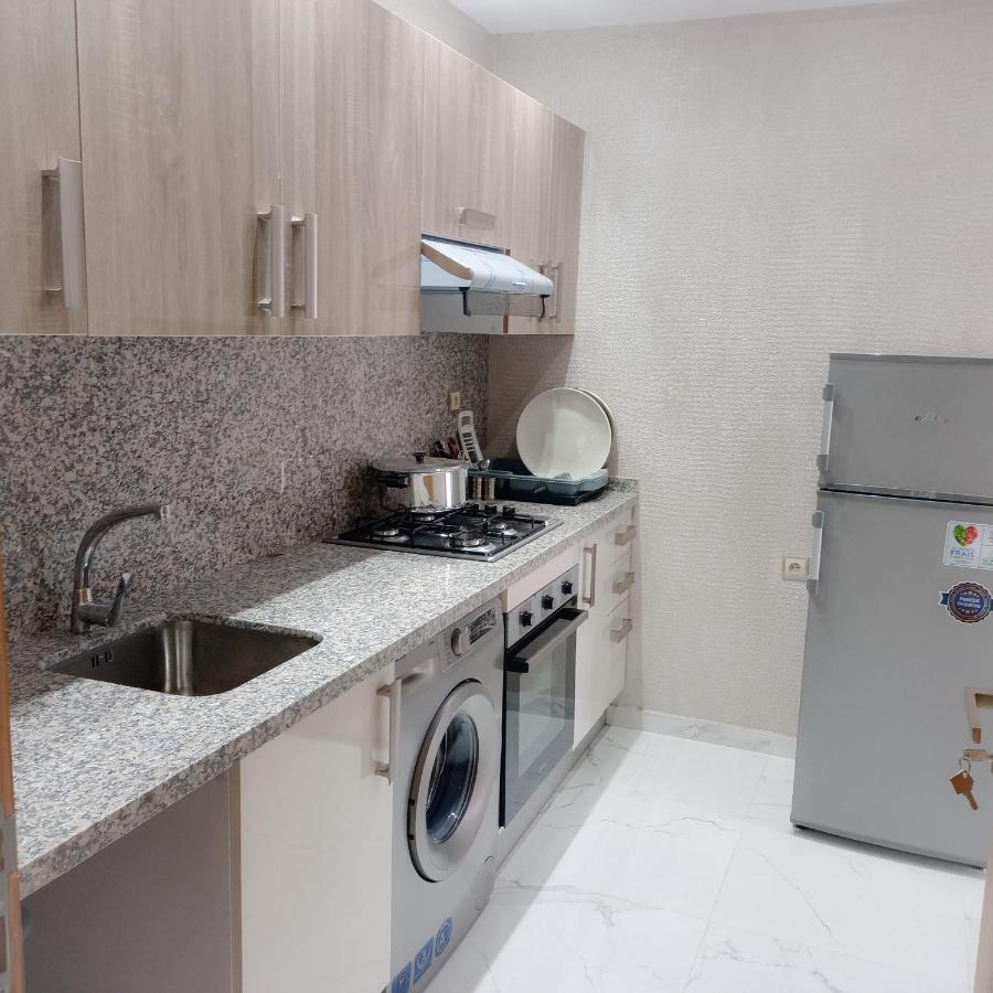 Super Apartement Totalement Neuf A Cote De Marjane Avec La Climatisation Et Wifi Tanger Buitenkant foto