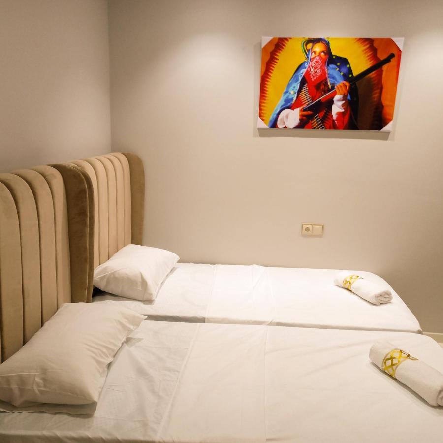 Super Apartement Totalement Neuf A Cote De Marjane Avec La Climatisation Et Wifi Tanger Buitenkant foto